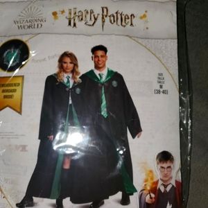 Official Harry Potter Robe Slytherin Size M preowned